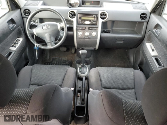 2006 Scion xB with VIN JTLKT324364037664, listed as a Copart auction lot 45753015 with 196,594 mi miles and Salvage Title. Bid and sale history available at DreamBid. Image 8.