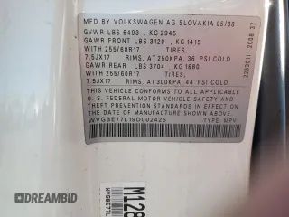 2009 Volkswagen Touareg VR6 z VIN WVGBE77L19D002425, wystawiony jako Copart lot #53116045 z przebiegiem 223 281 mil mil oraz Tytuł czysty. Historia ofert i sprzedaży dostępna na DreamBid. Obrazek 13.