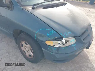 2000 Dodge Caravan z VIN 2B4GP25R5YR851917, wystawiony jako IAAI lot #41833056 z przebiegiem 176 863 mil mil oraz . Historia ofert i sprzedaży dostępna na DreamBid. Obrazek 6.