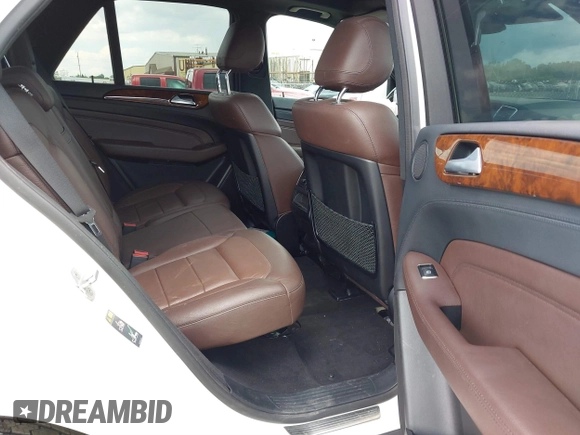 2015 Mercedes-Benz M 400 with VIN 4JGDA5GB8FA481715, listed as a IAAI auction lot 39877227 with 113,417 mi miles and . Bid and sale history available at DreamBid. Image 8.