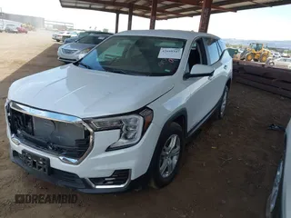 2024 GMC Terrain SLE z VIN 3GKALMEG5RL376674, wystawiony jako IAAI lot #42648347 z przebiegiem 27 344 mil mil oraz . Historia ofert i sprzedaży dostępna na DreamBid. Obrazek 17.