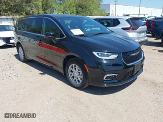 2025 Chrysler Pacifica Select with VIN 2C4RC1BG0SR551875, listed as a IAAI auction lot 41878954 with 364 mi miles. Bid and sale history available at carsss.com. Image 1.