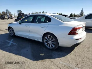 2020 Volvo S60 Momentum with VIN 7JR102FK4LG034769, listed as a Copart auction lot 42356235 with 51,114 mi miles and Salvage Title. Bid and sale history available at carsss.com. Image 2.