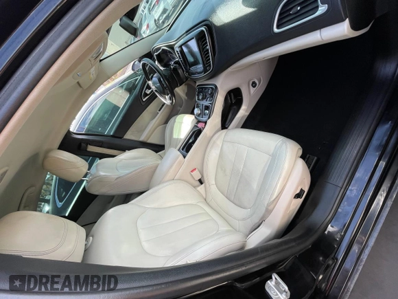 2016 Chrysler 200 Limited with VIN 1C3CCCAB7GN177569, listed as a Copart auction lot 52262965 with 113,366 mi miles and Clean Title. Bid and sale history available at carsss.com. Image 5.