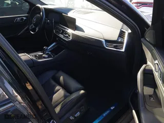 2022 BMW X6 M50i with VIN 5UXCY8C02N9M69883, listed as a IAAI auction lot 41938291 with 37,902 mi miles. Bid and sale history available at carsss.com. Image 5.