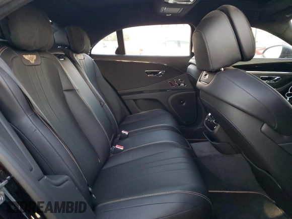 2021 Bentley Flying Spur W12 with VIN SCBBB6ZGXMC084793, listed as a Copart auction lot 85349274 with 72 mi miles and Salvage title. Bid and sale history available at DreamBid. Image 10.