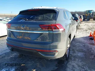 2021 Volkswagen Atlas SE with VIN 1V2KC2CA3MC223779, listed as a IAAI auction lot 41359090 with 45,426 mi miles and . Bid and sale history available at DreamBid. Image 4.
