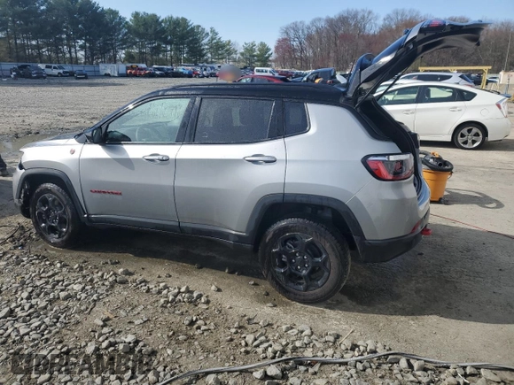 2023 Jeep Compass Trailhawk z VIN 3C4NJDDN0PT556600, wystawiony jako Copart lot #51180055 z przebiegiem 14 664 mil mil oraz Szkoda całkowita • Salvage title. Historia ofert i sprzedaży dostępna na DreamBid. Obrazek 2.