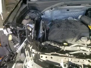 2022 Chevrolet TrailBlazer LT z VIN KL79MPS2XNB135482, wystawiony jako Copart lot #87191845 z przebiegiem 81 430 mil mil oraz Szkoda całkowita • Salvage title. Historia ofert i sprzedaży dostępna na DreamBid. Obrazek 17.