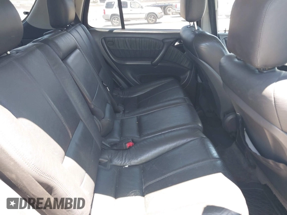 2005 Mercedes-Benz M 350 с VIN 4JGAB57E15A541021, выставлен на аукционе IAAI как лот 42686582 с пробегом 260 079 миль миль и . История ставок и продаж доступна на DreamBid. Изображение 8.