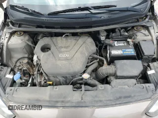 2012 Hyundai Accent GS z VIN KMHCT5AE0CU015960, wystawiony jako Copart lot #52250035 z przebiegiem 93 818 mil mil oraz Szkoda całkowita • Salvage title. Historia ofert i sprzedaży dostępna na DreamBid. Obrazek 11.