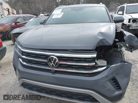 2021 Volkswagen Atlas SEL Premium with VIN 1V2TE2CA7MC207972, listed as a IAAI auction lot 41678429 with 111,486 mi miles and . Bid and sale history available at DreamBid. Image 12.