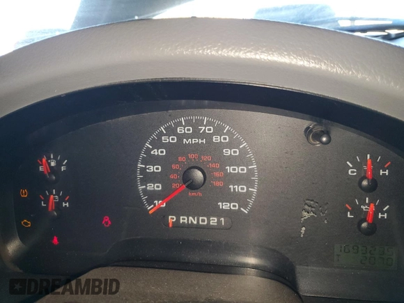 2007 Ford F-150 XL with VIN 1FTPX12V97KB54939, listed as a Copart auction lot 64691855 with 169,323 mi miles and Clean title. Bid and sale history available at DreamBid. Image 9.
