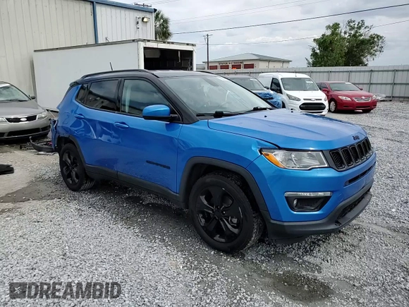 2018 Jeep Compass Latitude z VIN 3C4NJCBB6JT407859, wystawiony jako Copart lot #55506365 z przebiegiem 118 427 mil mil oraz Szkoda całkowita • Salvage title. Historia ofert i sprzedaży dostępna na DreamBid. Obrazek 15.