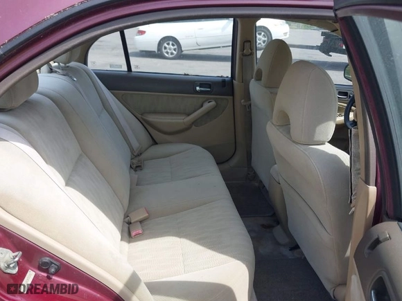 2003 Honda Civic LX with VIN 2HGES16583H571200, listed as a IAAI auction lot 42103633 with 177,302 mi miles. Bid and sale history available at carsss.com. Image 8.