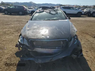 2013 Mercedes-Benz E 550 with VIN WDDKJ7DB9DF187726, listed as a Copart auction lot 72070964 with Not provided miles and Salvage title. Bid and sale history available at DreamBid. Image 5.