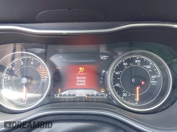 2019 Jeep Cherokee Limited with VIN 1C4PJMDX7KD167722, listed as a IAAI auction lot 42354242 with 68,775 mi miles and . Bid and sale history available at DreamBid. Image 7.
