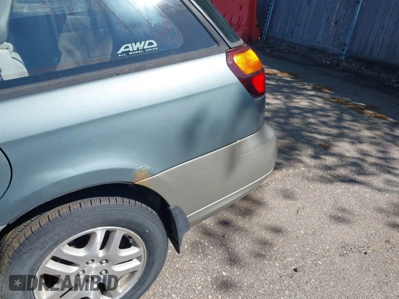 2002 Subaru Legacy Outback with VIN 4S3BH665327605924, listed as a IAAI auction lot 42175046 with 200,857 mi miles and . Bid and sale history available at DreamBid. Image 6.