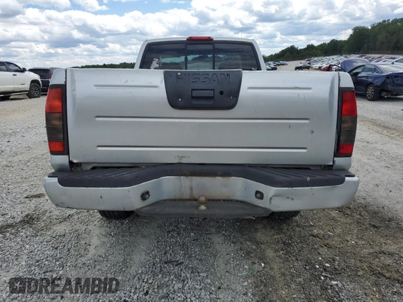 2001 Nissan Frontier XE z VIN 1N6DD26S71C315501, wystawiony jako Copart lot #55604945 z przebiegiem 202 275 mil mil oraz Szkoda całkowita • Salvage title. Historia ofert i sprzedaży dostępna na DreamBid. Obrazek 6.