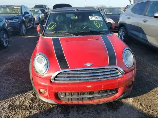 2014 MINI Convertible with VIN WMWZN3C5XET266498, listed as a Copart auction lot 77763074 with 76,680 mi miles and Non repairable. Bid and sale history available at DreamBid. Image 5.