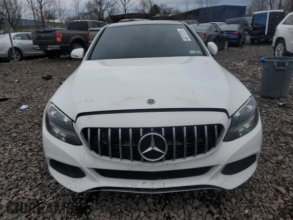 2018 Mercedes-Benz C 300 с VIN 55SWF4KB5JU258448, выставлен на аукционе Copart как лот 48112725 с пробегом 72 610 миль миль и Списание • Salvage title. История ставок и продаж доступна на DreamBid. Изображение 5.