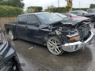2017 Chevrolet Silverado 1500 LT with VIN 3GCPCREC8HG141600, listed as a Copart auction lot 43753515 with 0 mi miles and Salvage Title. Bid and sale history available at carsss.com. Image 4.