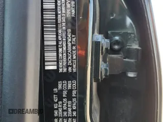 2021 Jeep Renegade Jeepster z VIN ZACNJCAB6MPM34019, wystawiony jako Copart lot #47381335 z przebiegiem 56 987 mil mil oraz Szkoda całkowita • Salvage title. Historia ofert i sprzedaży dostępna na DreamBid. Obrazek 16.