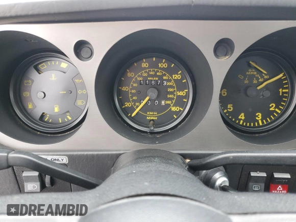 1984 Porsche 944 with VIN WP0AA0944EN465897, listed as a Copart auction lot 47081755 with 11,673 mi miles and Clean Title. Bid and sale history available at DreamBid. Image 9.