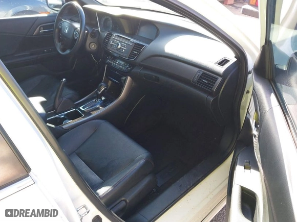 2017 Honda Accord Sedan Sport SE with VIN 1HGCR2F1XHA159579, listed as a IAAI auction lot 41667239 with 156,393 mi miles. Bid and sale history available at carsss.com. Image 5.