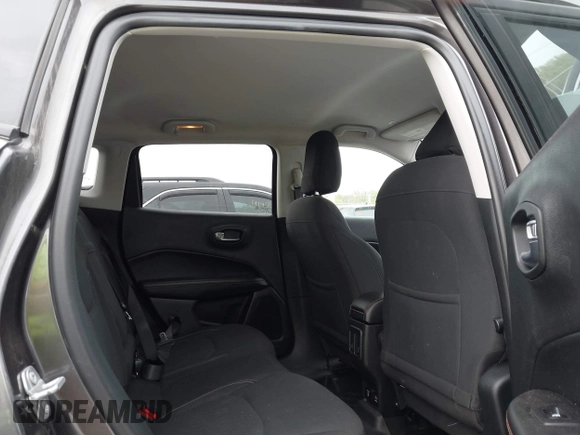 2018 Jeep Compass Sport с VIN 3C4NJCAB9JT489149, выставлен на аукционе IAAI как лот 42025904 с пробегом 87 099 миль миль и . История ставок и продаж доступна на DreamBid. Изображение 8.