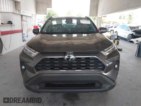2022 Toyota RAV4 XLE Premium with VIN 2T3C1RFV8NC192497, listed as a IAAI auction lot 42336051 with 91,547 mi miles and . Bid and sale history available at DreamBid. Image 13.