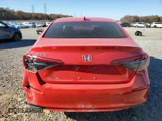 2024 Honda Civic LX z VIN 2HGFE2F20RH576701, wystawiony jako Copart lot #83652944 z przebiegiem Nie podano mil oraz Szkoda całkowita • Salvage title. Historia ofert i sprzedaży dostępna na DreamBid. Obrazek 6.