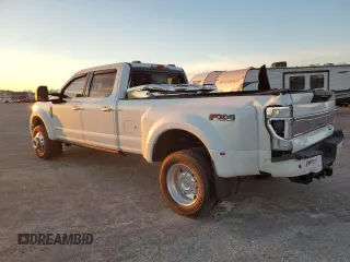 2022 Ford Super Duty F-450 DRW XL with VIN 1FT8W4DT0NEG09693, listed as a Copart auction lot 87160344 with 44,076 mi miles and Salvage Title. Bid and sale history available at carsss.com. Image 2.