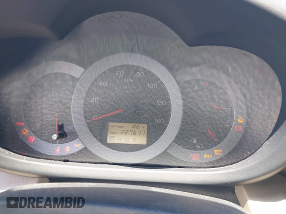 2008 Toyota RAV4 с VIN JTMBD33V086071438, выставлен на аукционе IAAI как лот 42465899 с пробегом 227 671 миль миль и . История ставок и продаж доступна на DreamBid. Изображение 7.