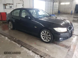 2011 BMW 3 Series 328i with VIN WBAPH7C56BE131427, listed as a Copart auction lot 56002815 with 88,598 mi miles and Salvage title. Bid and sale history available at DreamBid. Image 4.
