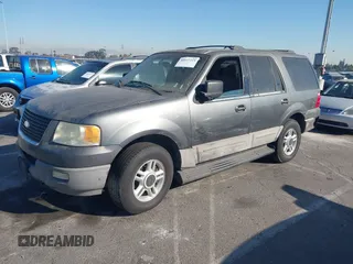 2003 Ford Expedition XLT Value with VIN 1FMPU16W43LA84570, listed as a IAAI auction lot 40937219 with 161,893 mi miles. Bid and sale history available at carsss.com. Image 2.