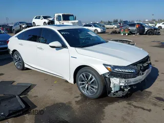 2018 Honda Accord Touring z VIN 1HGCV3F96JA014262, wystawiony jako IAAI lot #41285339 z przebiegiem 86 670 mil mil oraz . Historia ofert i sprzedaży dostępna na DreamBid. Obrazek 1.
