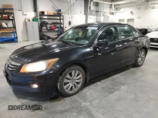 2012 Honda Accord EX-L z VIN 1HGCP3F80CA800238, wystawiony jako Copart lot #58313245 z przebiegiem 184 379 mil mil oraz Szkoda całkowita • Salvage title. Historia ofert i sprzedaży dostępna na DreamBid. Obrazek 1.