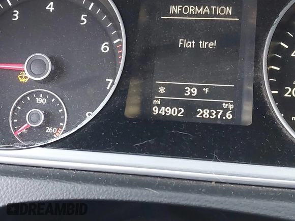 2014 Volkswagen CC R-Line with VIN WVWBN7ANXEE521055, listed as a IAAI auction lot 41197539 with 94,902 mi miles. Bid and sale history available at carsss.com. Image 7.