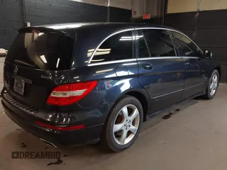 2011 Mercedes-Benz R 350 with VIN 4JGCB6FE0BA119916, listed as a IAAI auction lot 42553464 with 149,201 mi miles and . Bid and sale history available at DreamBid. Image 4.