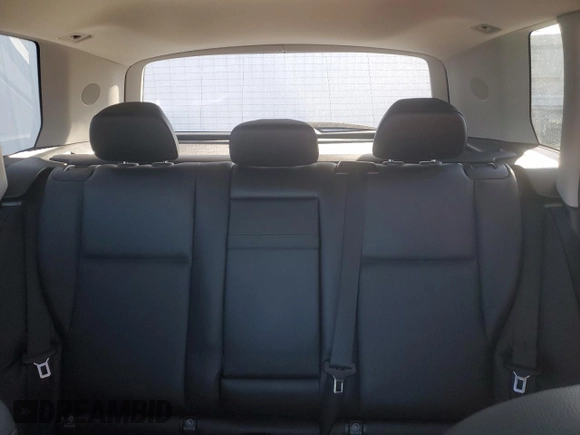 2013 Mercedes-Benz GLK 250 with VIN WDCGG0EB2DG081868, listed as a Copart auction lot 43405905 with 1,565 mi miles and Clean Title. Bid and sale history available at DreamBid. Image 10.