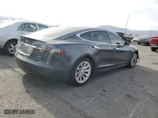 2016 Tesla Model S 90D with VIN 5YJSA1E2XGF156161, listed as a Copart auction lot 52332685 with 47,893 mi miles and Salvage Title. Bid and sale history available at carsss.com. Image 3.