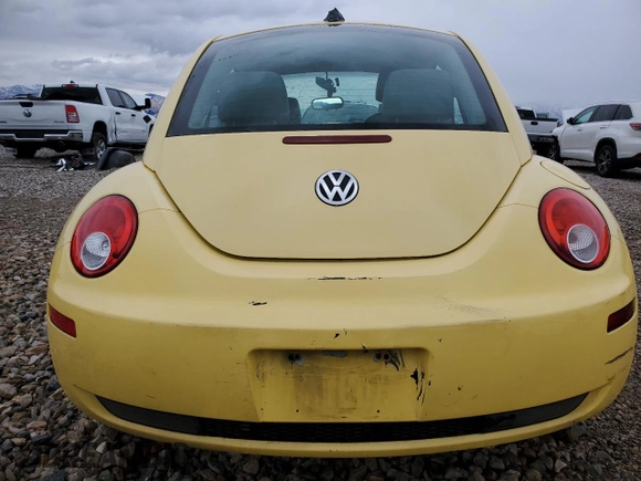 2006 Volkswagen Beetle with VIN 3VWPR31C26M423731, listed as a Copart auction lot 78546224 with 135,962 mi miles and Salvage Title. Bid and sale history available at DreamBid. Image 6.
