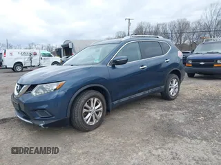 2015 Nissan Rogue SL with VIN 5N1AT2MV8FC770141, listed as a IAAI auction lot 42039465 with 98,920 mi miles and . Bid and sale history available at DreamBid. Image 2.
