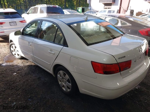 2010 Hyundai Sonata GLS with VIN 5NPET4AC1AH601483, listed as a IAAI auction lot 40658760 with 148,443 mi miles. Bid and sale history available at carsss.com. Image 3.
