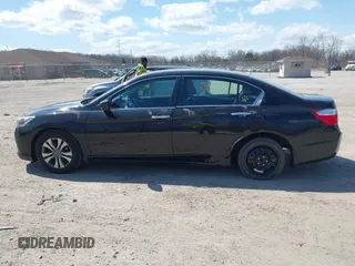 2014 Honda Accord LX z VIN 1HGCR2F31EA236692, wystawiony jako IAAI lot #42033677 z przebiegiem 167 417 mil mil oraz . Historia ofert i sprzedaży dostępna na DreamBid. Obrazek 14.