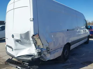 2024 Mercedes-Benz Sprinter Cargo with VIN W1Y4NDHY6RT172013, listed as a IAAI auction lot 41407339 with 166,083 mi miles. Bid and sale history available at carsss.com. Image 4.