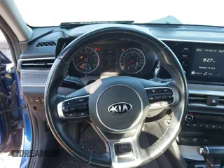 2021 Kia K5 EX with VIN 5XXG34J2XMG045447, listed as a IAAI auction lot 41108034 with 58,683 mi miles. Bid and sale history available at carsss.com. Image 7.