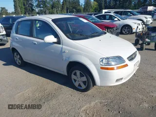 2007 Chevrolet Aveo LS z VIN KL1TD66637B708037, wystawiony jako IAAI lot #42179058 z przebiegiem 49 151 mil mil oraz . Historia ofert i sprzedaży dostępna na DreamBid. Obrazek 1.