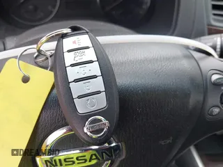 2015 Nissan Pathfinder SL с VIN 5N1AR2MM4FC652352, выставлен на аукционе IAAI как лот 42081523 с пробегом 102 687 миль миль и . История ставок и продаж доступна на DreamBid. Изображение 11.